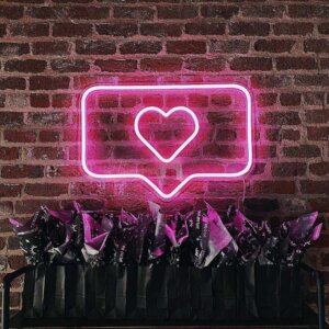 Cœur Instagram lumineux à accrocher au mur - spécial influenceur