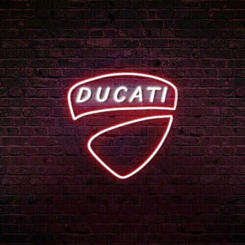 Mettez en couleur votre passion pour les motos Ducati avec un néon led
