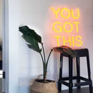 Le néon est l'élément lumineux idéal pour décorer votre maison
