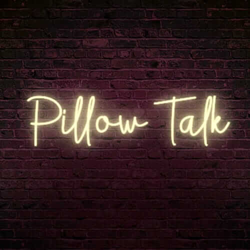 pillow-neon-light-genius-led